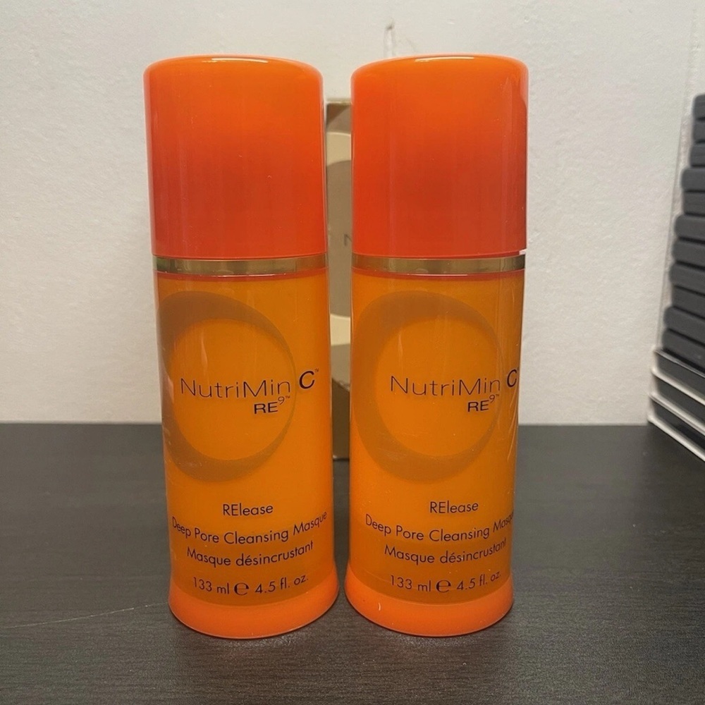 Arbonne Nutrimin C Re9 Release Deep Pore Cleansing Masque - Picture 3 of 4